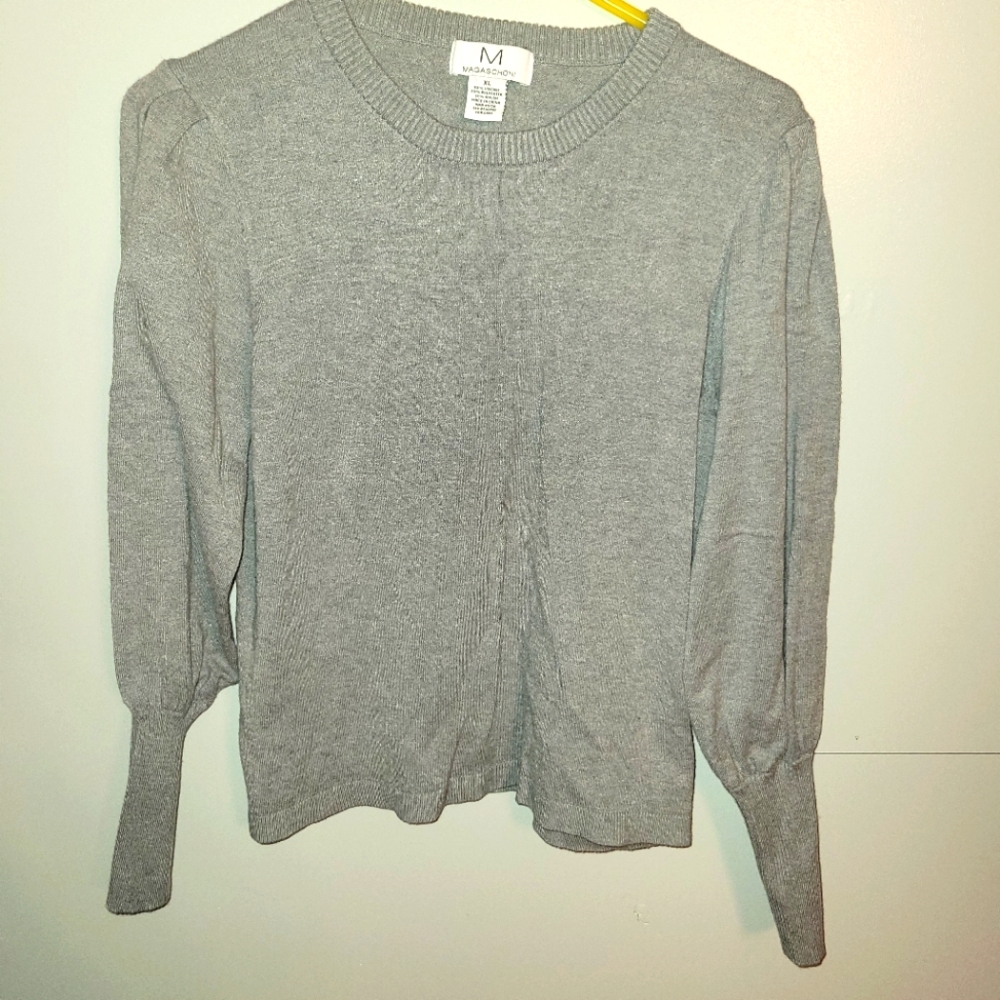XL never worn Magaschoni Sweater